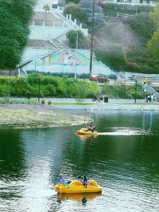 9330503755_3fb69a6b7b