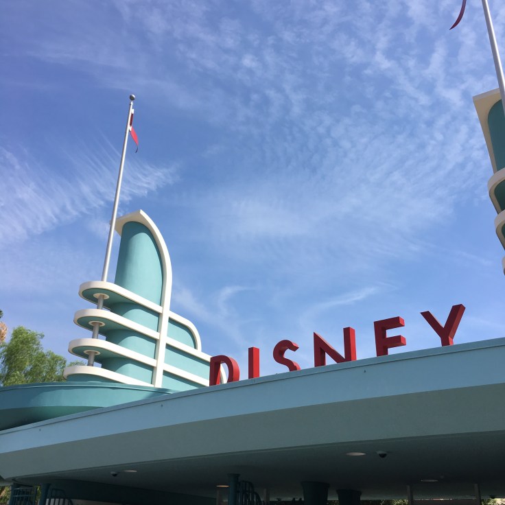 2018review_disney - 1